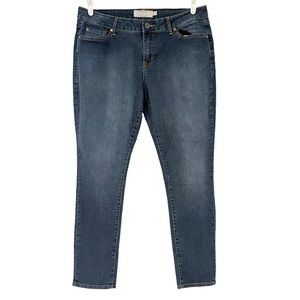 Torrid Women's Stretch Ankle Jeans Size: 14 Short